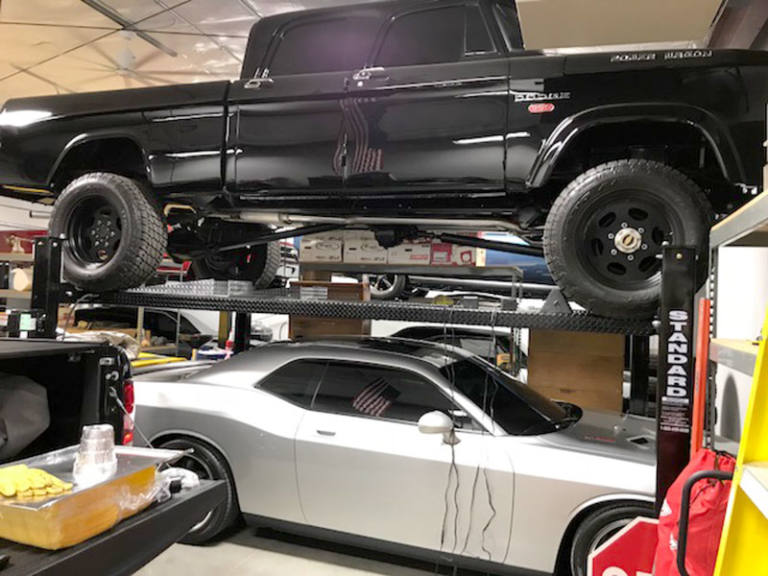 American Made Lifts Standard Auto Lift